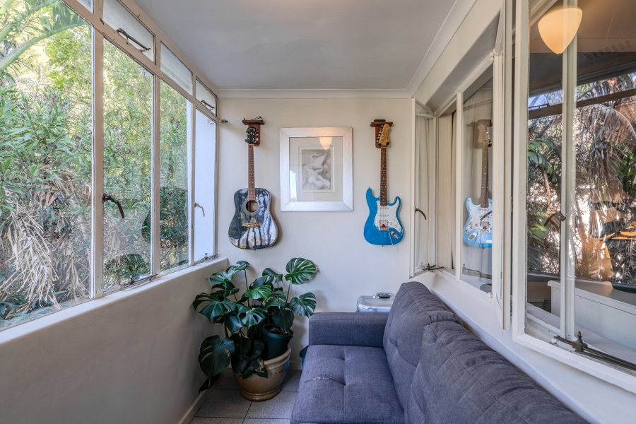 2 Bedroom Property for Sale in Tamboerskloof Western Cape